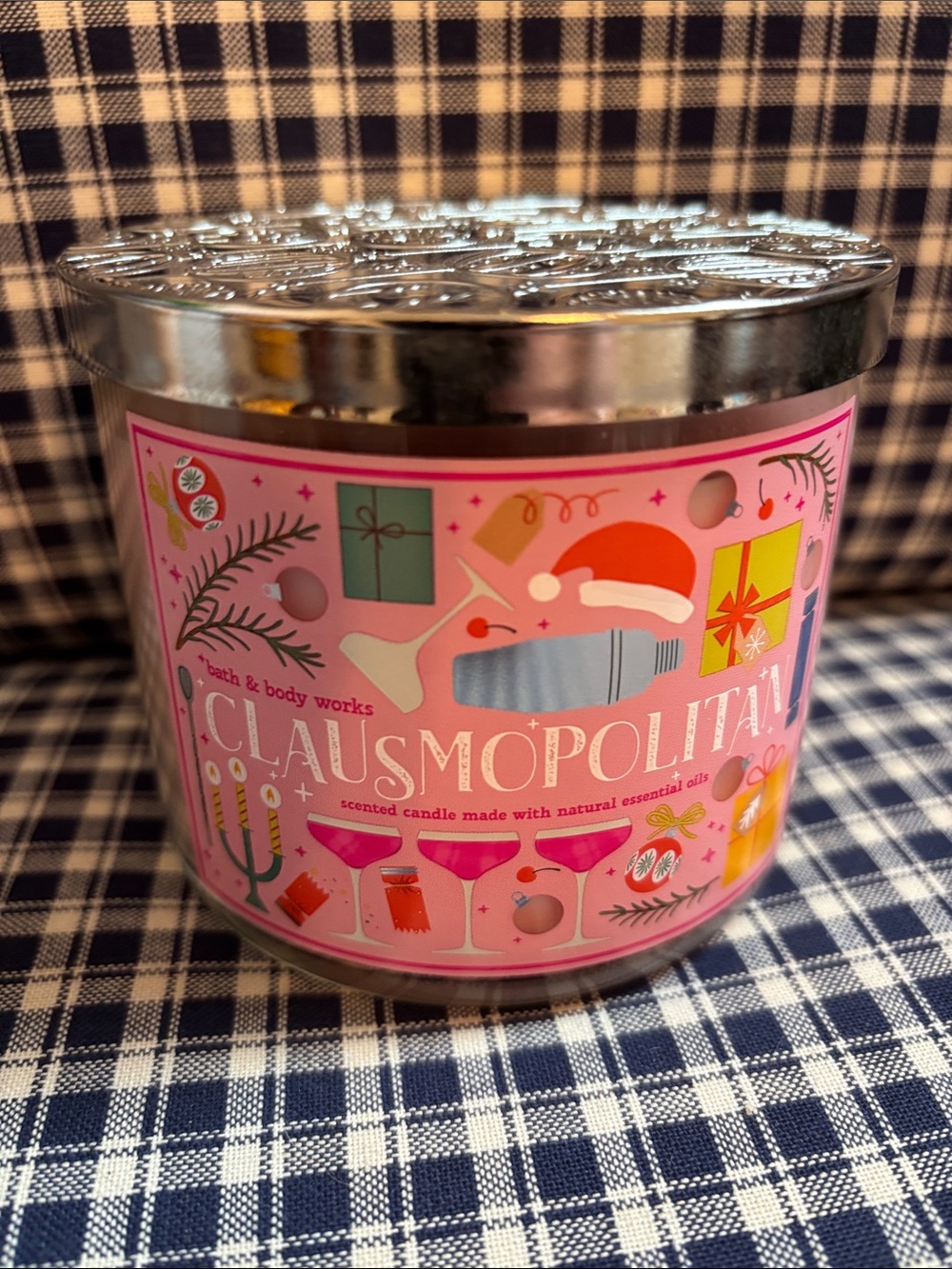 Bath & Body Works Clausmopolitan Scented Candle